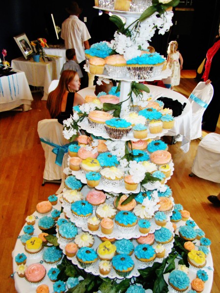 beautiful cupcake towers